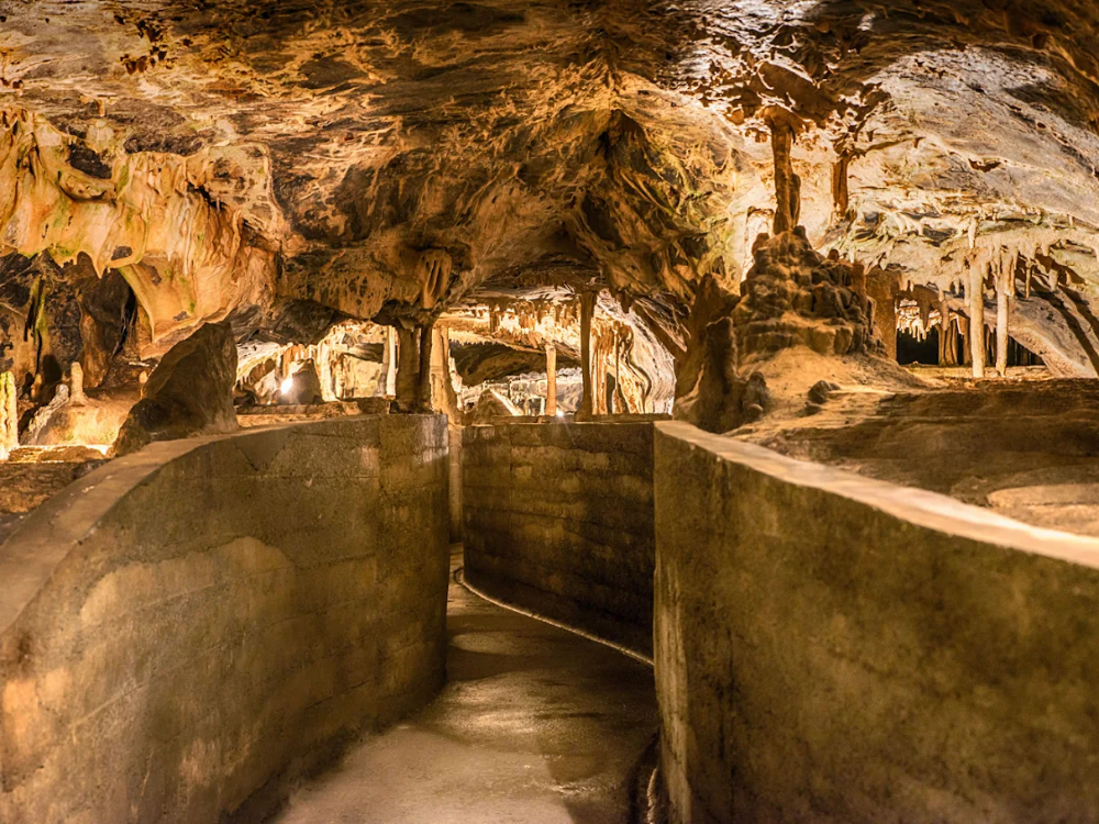 Hermannshöhle
